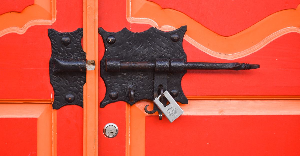 front door lock key — A1 Brampton Locksmiths