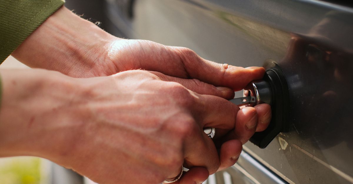 key maker professional — A1 Brampton Locksmiths
