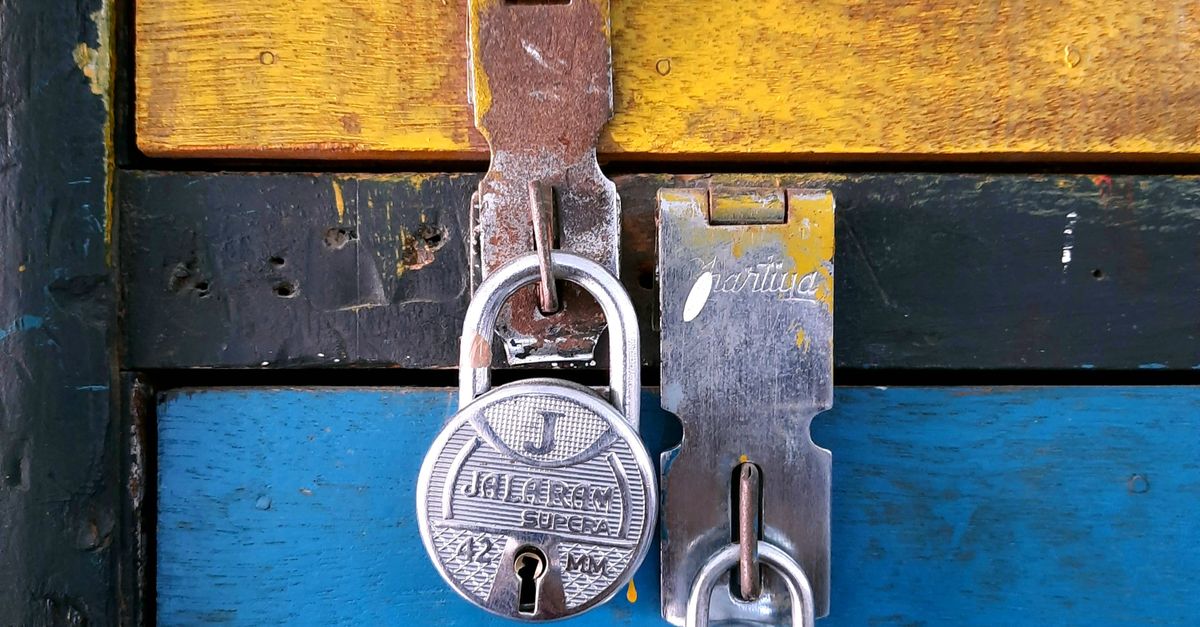 Commercial Locksmith Services Built Around How Your Business Operates — A1 Brampton Locksmiths